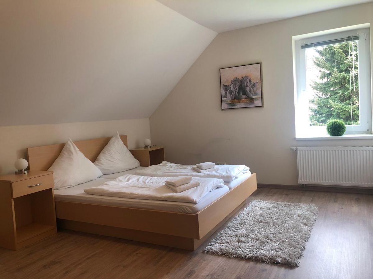 Bernsteinsee Ferienwohnungen Und Apartments Sassenburg Extérieur photo